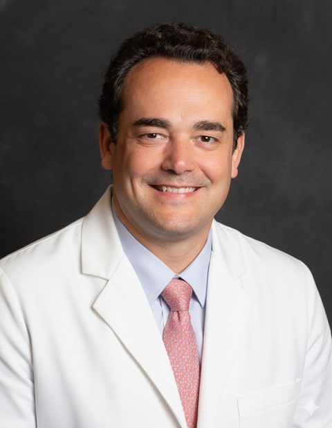 Dr. Cosme Lavín Dapena - Especialista en oftalmología | Clínica Oftalmológica Dapena Lavín Madrid